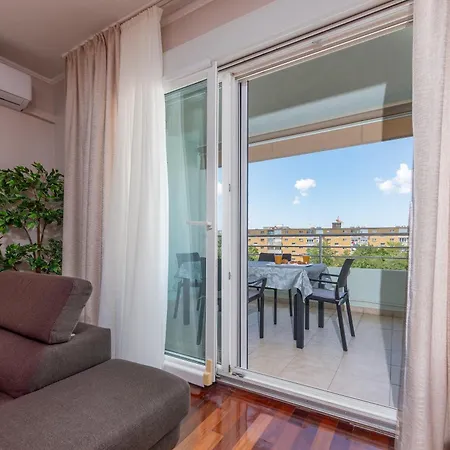 Matea With Terrace Zadar