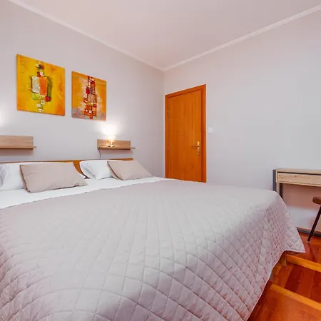 Matea With Terrace * Zadar