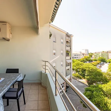 Matea With Terrace Apartment Zadar