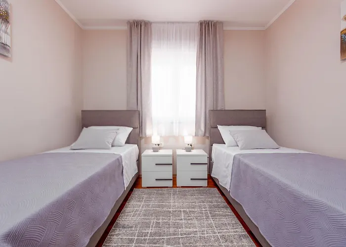 Lejlighed Matea With Terrace